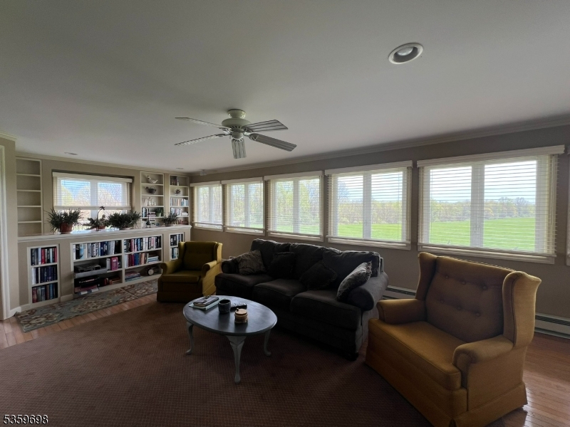 Wantage Twp., New Jersey 07461, United States, 3 Bedrooms Bedrooms, ,3 BathroomsBathrooms,Residential,Active,137394