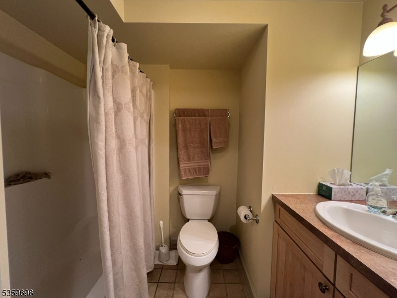 Wantage Twp., New Jersey 07461, United States, 3 Bedrooms Bedrooms, ,3 BathroomsBathrooms,Residential,Active,137394