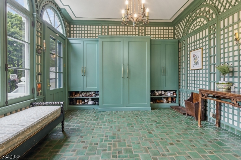 Convent - Residential