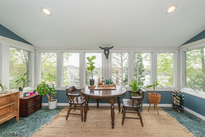 Cedar Lake - Residential Lease