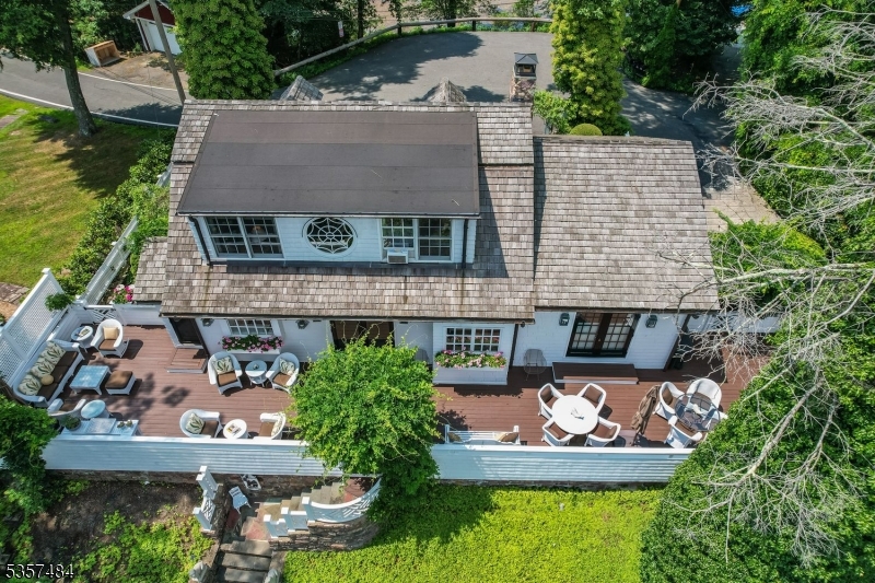 167 Lake End Rd