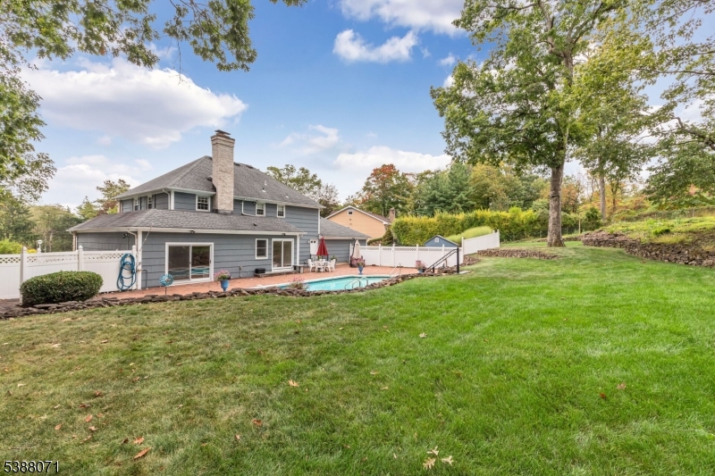 Berkeley Heights Twp., New Jersey 07922, United States, 4 Bedrooms Bedrooms, ,3 BathroomsBathrooms,Residential,Active,220502