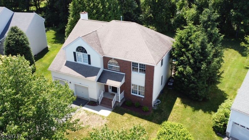 POETS PEAK - Residential