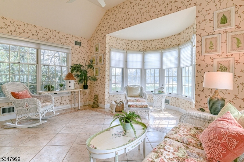 Beacon Manor - Residential