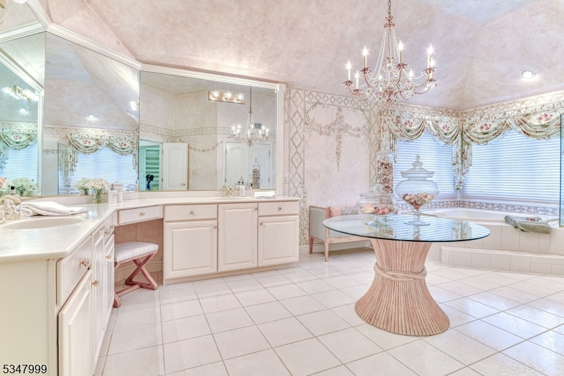 Beacon Manor - Residential