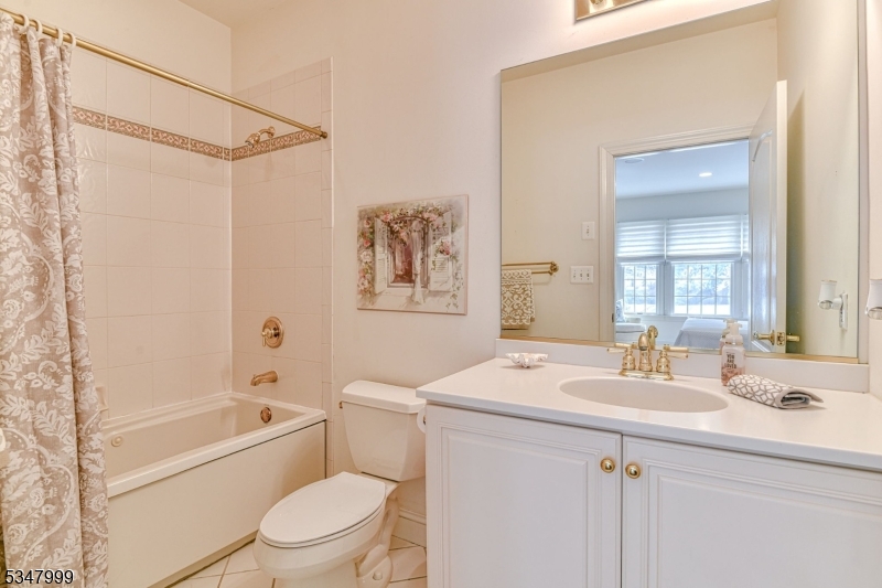 Beacon Manor - Residential