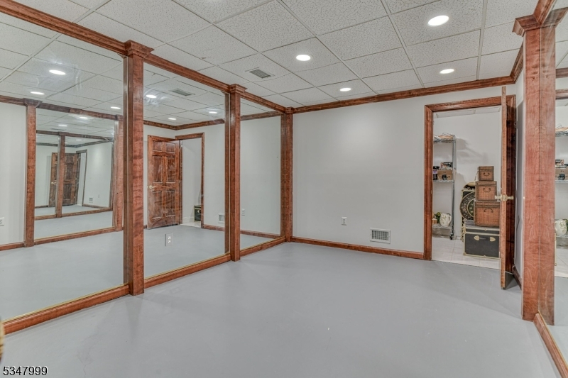 Beacon Manor - Residential