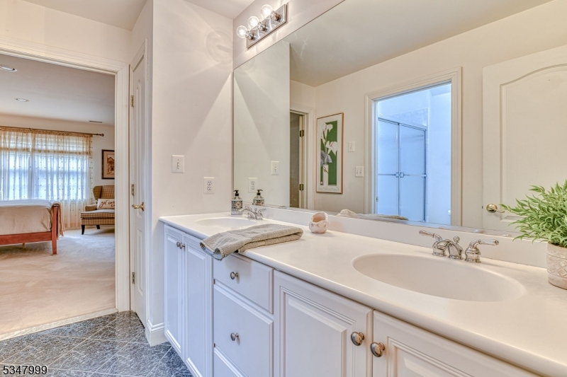 Beacon Manor - Residential