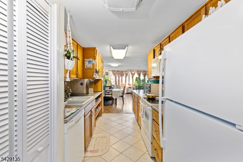 Crows Nest - Residential