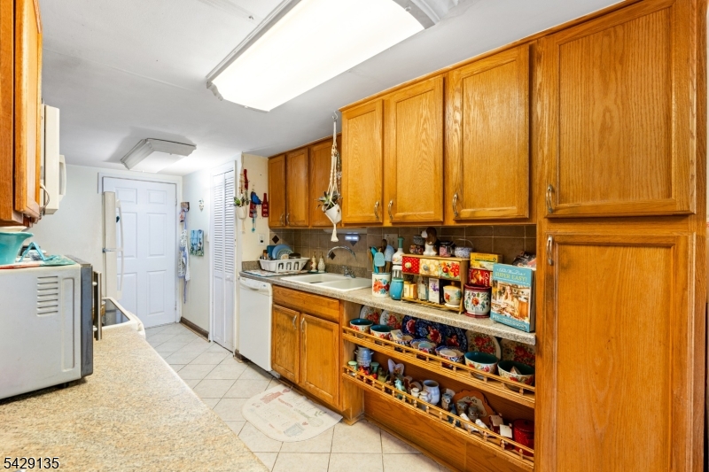 Crows Nest - Residential