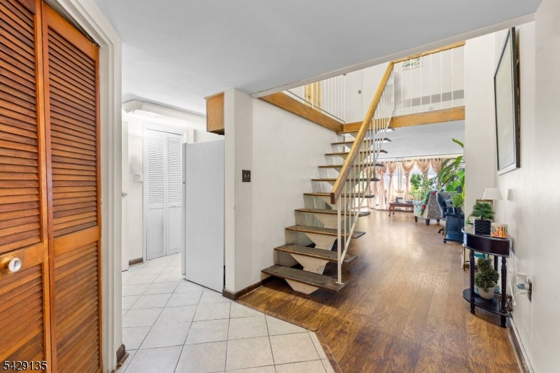 Crows Nest - Residential