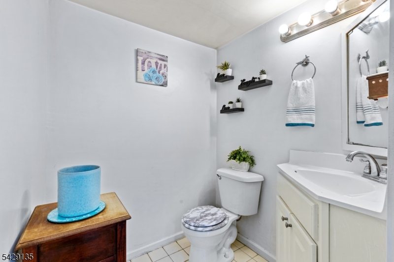 Crows Nest - Residential