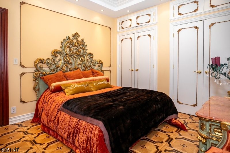 Forest Park - Residential