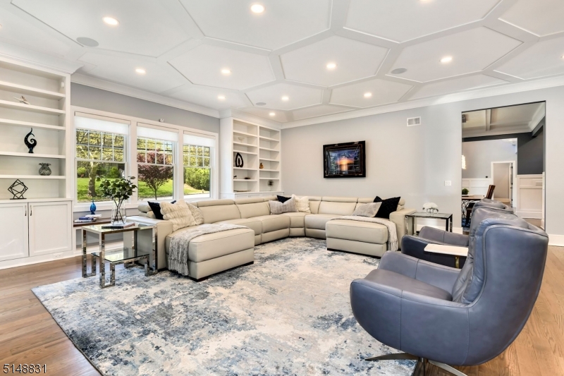 Riker Hill - Residential