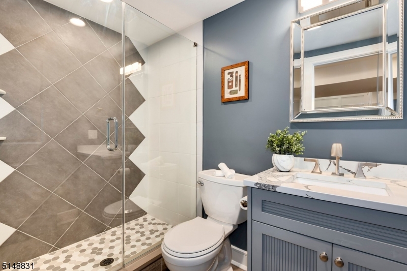 Riker Hill - Residential