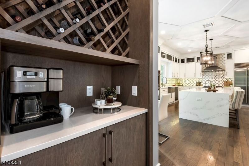 Riker Hill - Residential