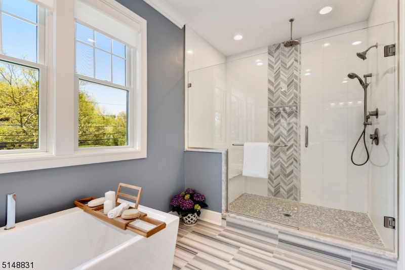 Riker Hill - Residential