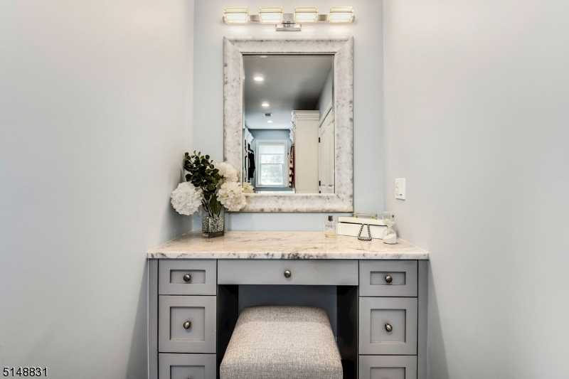 Riker Hill - Residential