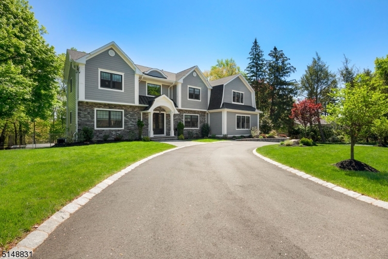 Riker Hill - Residential