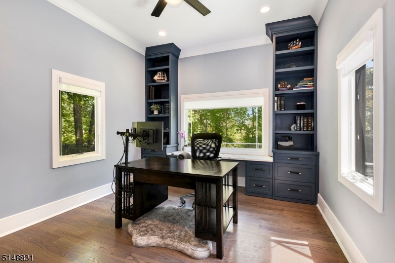 Riker Hill - Residential