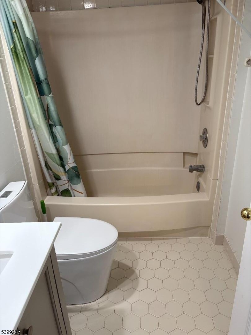 Stratford Place - Residential Lease