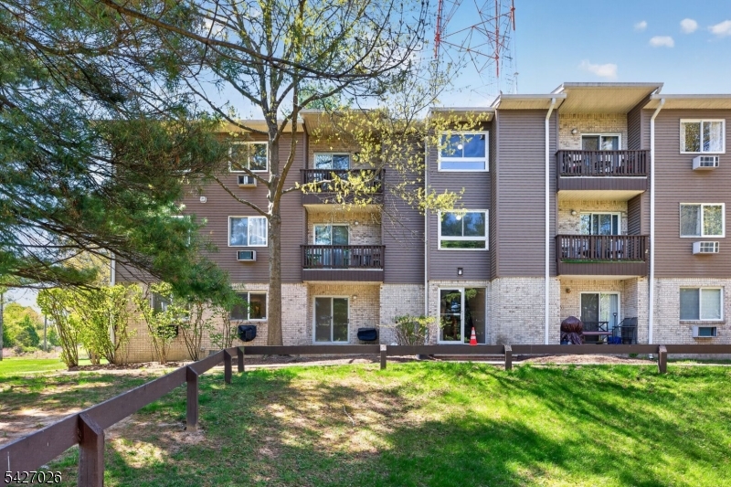 Pompton Village - Residential