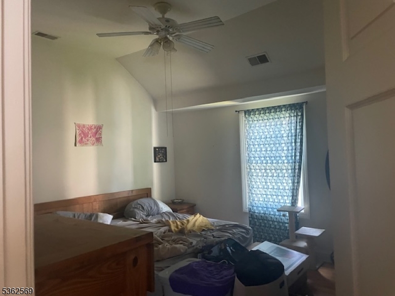 BOROUGH - Residential Lease