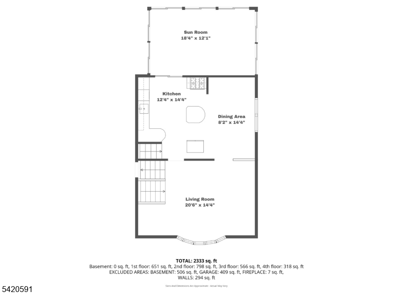 Main image without alt text