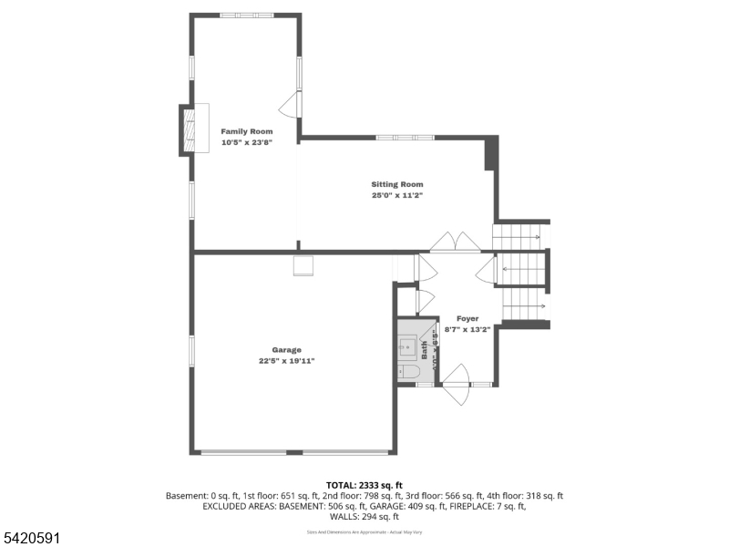 Main image without alt text