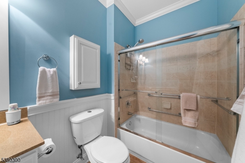 Renaisanceat Cranb - Residential