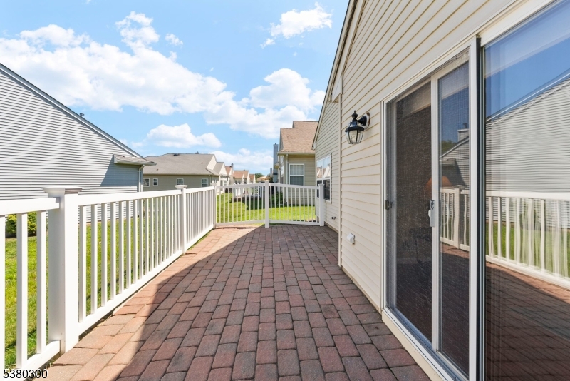 Renaisanceat Cranb - Residential