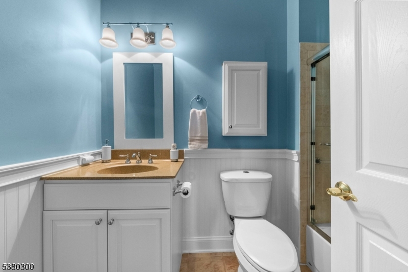 Renaisanceat Cranb - Residential