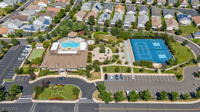 Renaisanceat Cranb - Residential