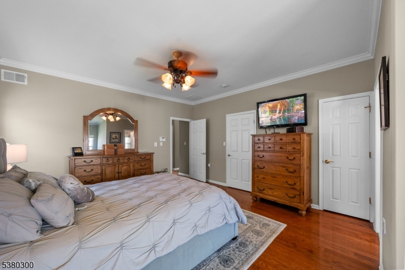 Renaisanceat Cranb - Residential