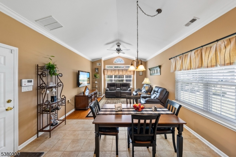 Renaisanceat Cranb - Residential