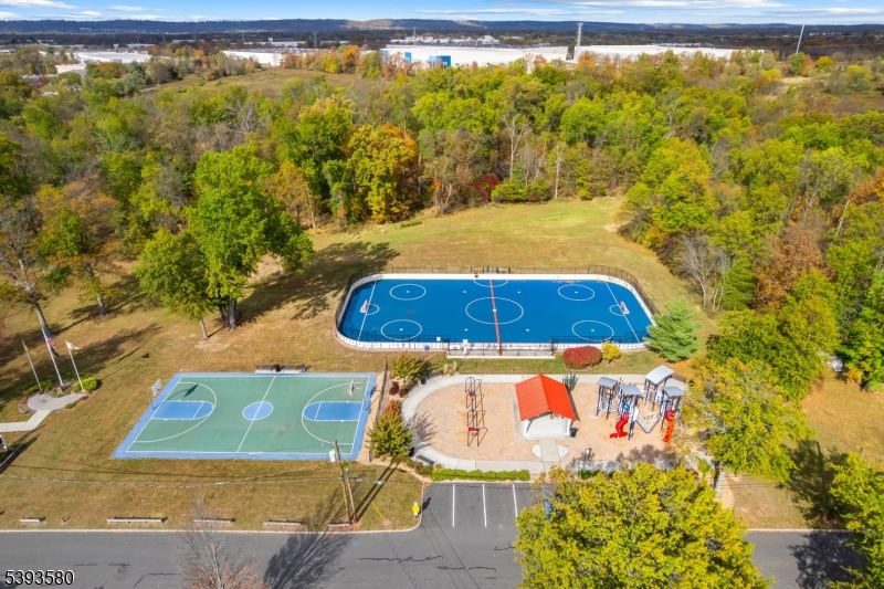 Lake Nelson - Residential