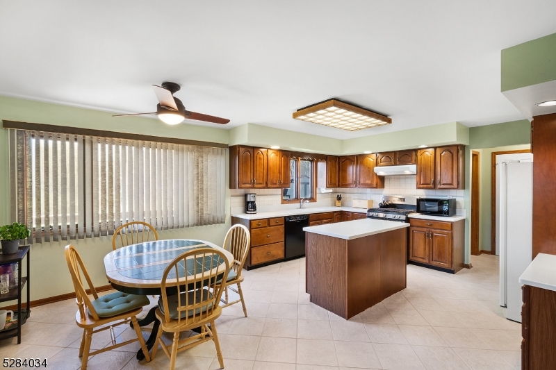 Shongum Lake - Residential