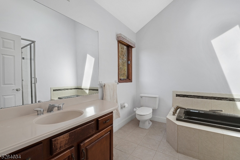 Shongum Lake - Residential