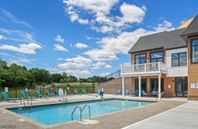 Mansfield Meadows - Residential