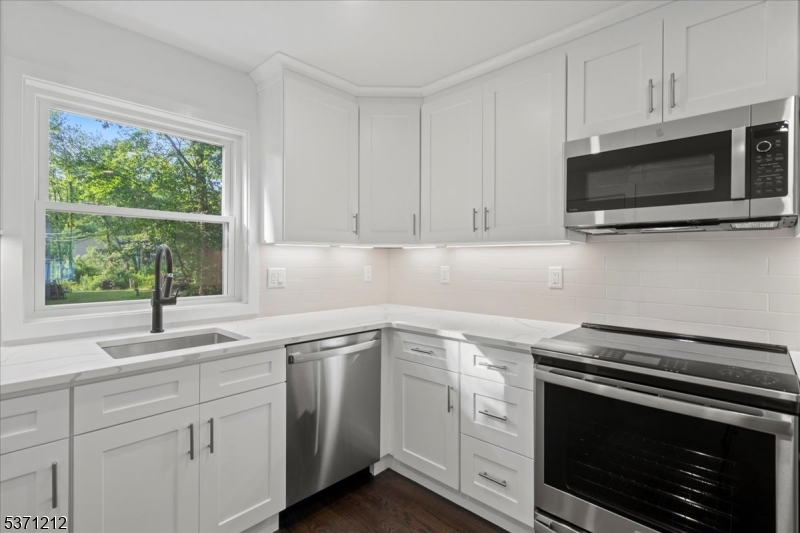 Upper Greenwood Lake - Residential