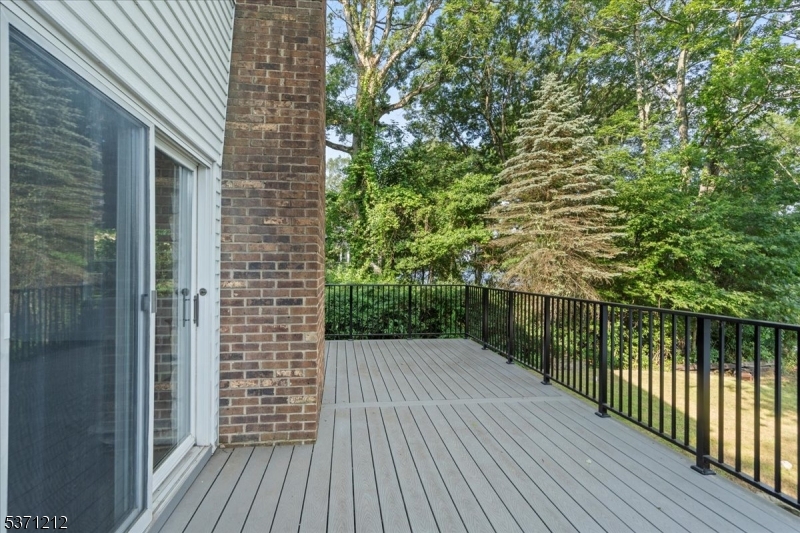 Upper Greenwood Lake - Residential