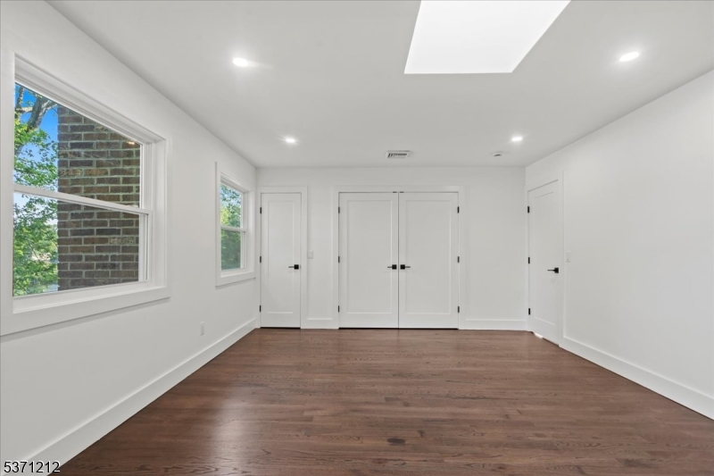 Upper Greenwood Lake - Residential