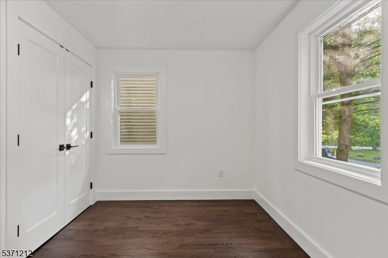 Upper Greenwood Lake - Residential