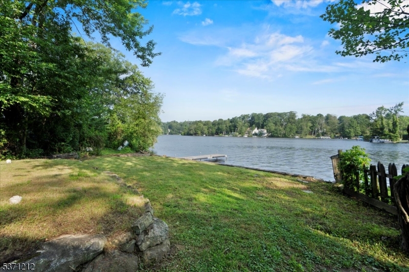 Upper Greenwood Lake - Residential