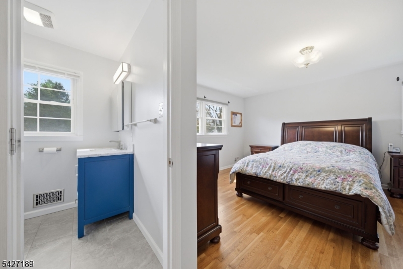 Colonial Oaks - Residential