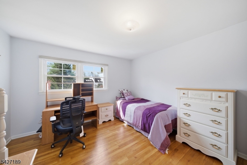 Colonial Oaks - Residential