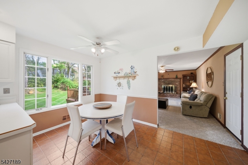 Colonial Oaks - Residential