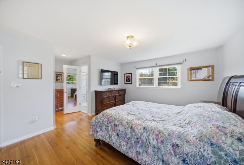 Colonial Oaks - Residential