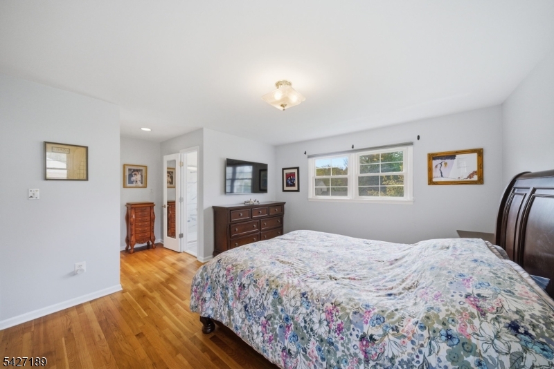 Colonial Oaks - Residential