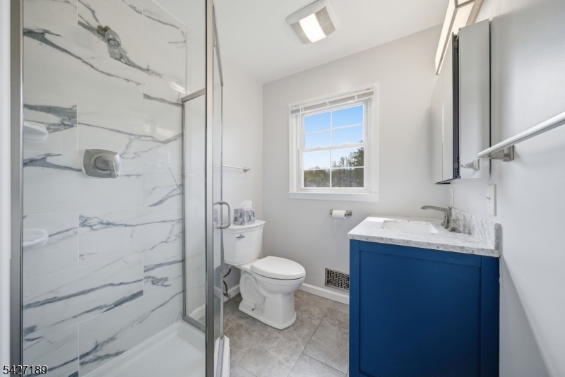 Colonial Oaks - Residential